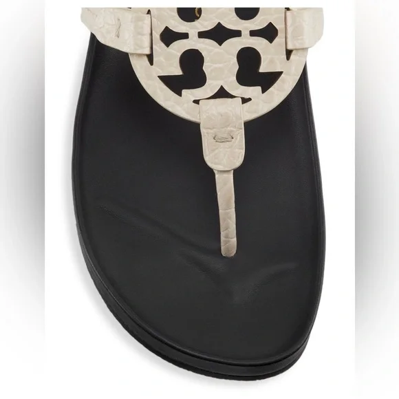 Tory Burch Authentic Leather Miller Cloud Leather Thong Slides Navy/Cream Size8M
